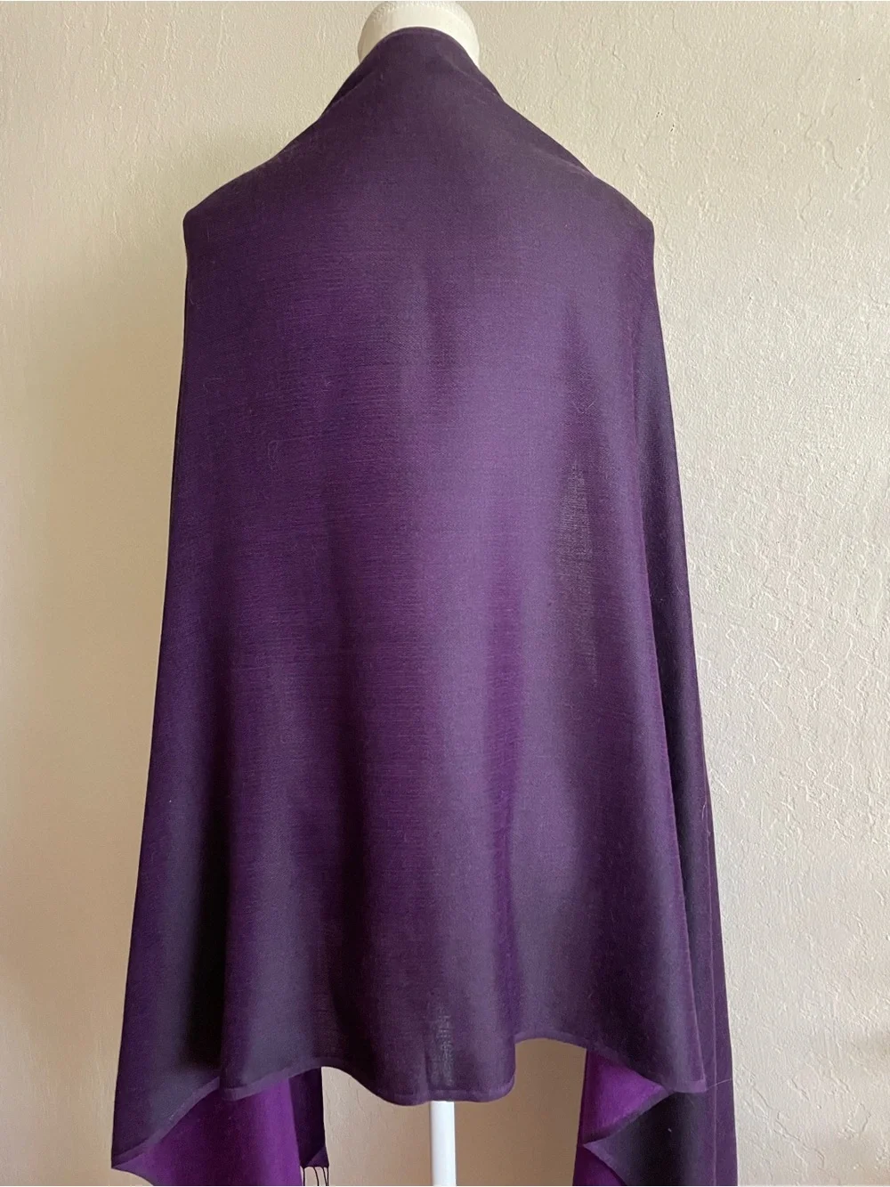 Thin wool and silk purple wrap